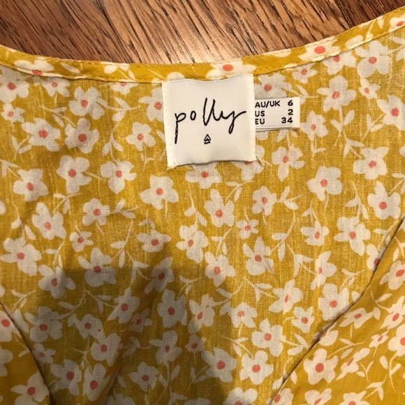 Princess Polly Yellow Floral Dress 🌼 - Picture 3 of 4